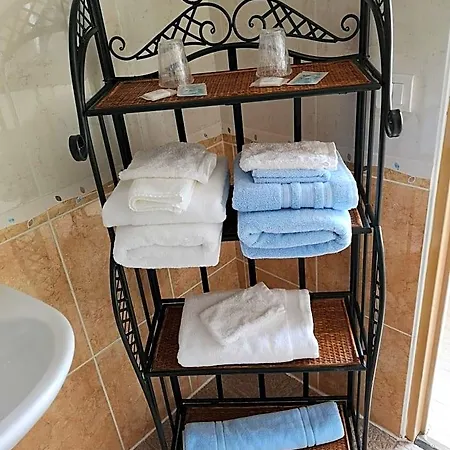Bed & Breakfast Les De Thiergeville